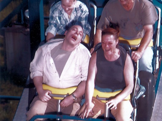 036 - Six Flags Superman with Darlene - 2004.jpg