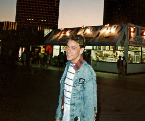 009 - Atlantic City with Bill Pic 5 - 1989.jpg