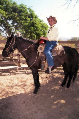 029 - Me on Horseback Puerta Viarta 2008 cleaned.jpg