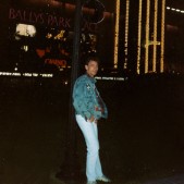 008 - Atlantic City with Bill Pic 4 - 1989.jpg