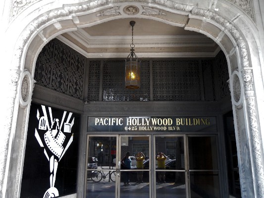 Pacific Hollywood Building.jpg