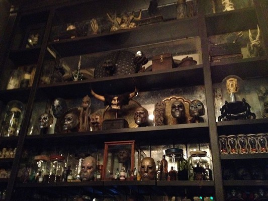 Borgin and Burkes Interior Display 3.jpg