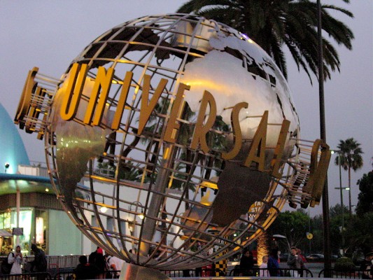 Universal Globe Pic 3 - 2007.jpg