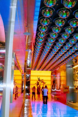 Walkway to The Beatles-Love - 2007.jpg