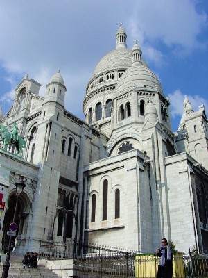 038 - Church on Montmartre Pic 2 - 2004.jpg