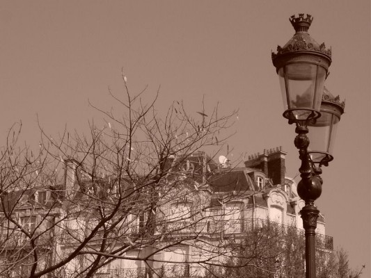 054 - Antiqued Lightpost - 2004.jpg