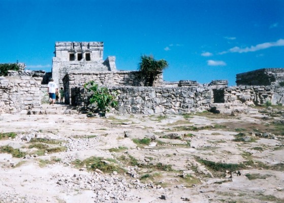 015 - Tulum Temple Pic 5 - 2001.jpg