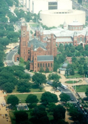 035 - Smithsonion from Washington Monument - 1996.jpg