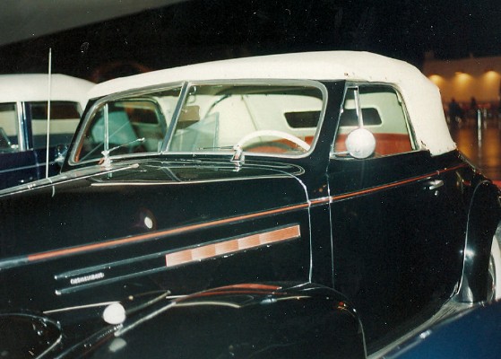 027 - Auto Collection at Spuce Goose Pic 13 - 1992.jpg