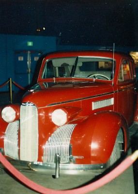 028 - Auto Collection at Spuce Goose Pic 14 - 1992.jpg