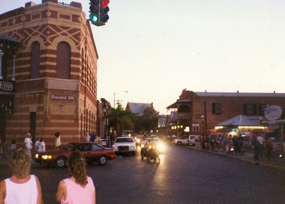 044 - Unknown - 1992.jpg