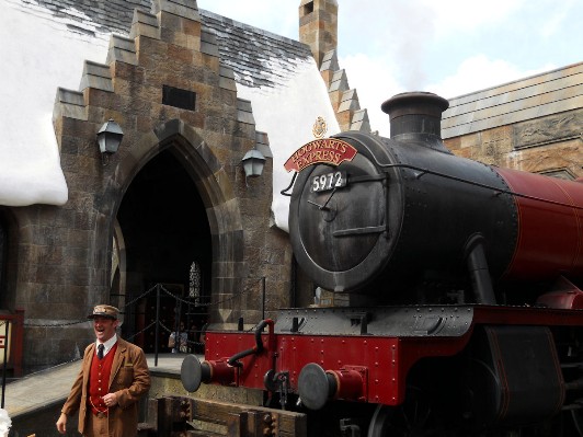 Arriving at Hogsmeade.jpg