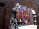 Entry to Diagon Alley.jpg
